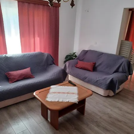 Beg Apartment