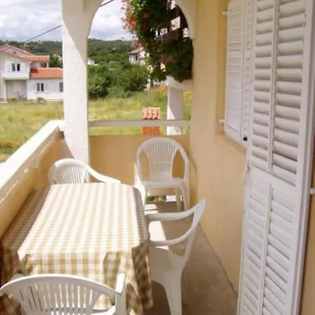 Beg Apartment