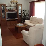 Beg Apartment