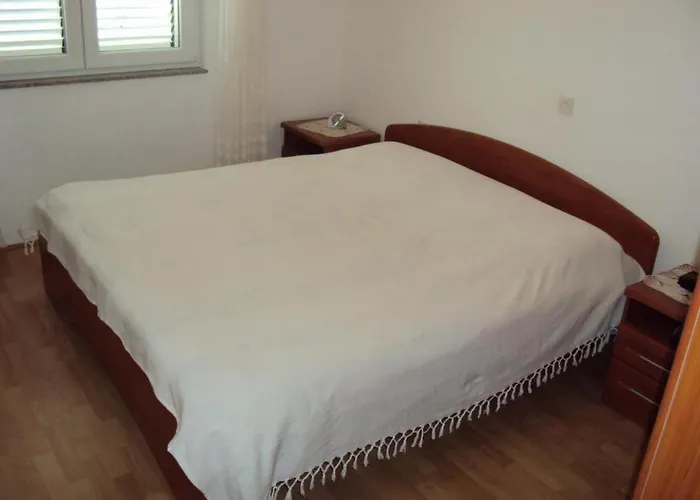 Apartamento Beg Rab Town