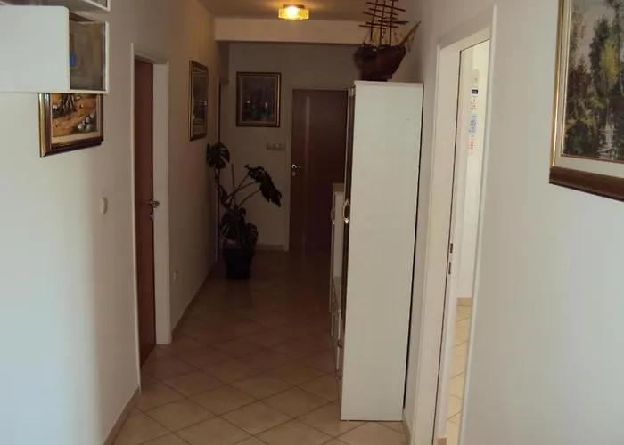 Apartamento Beg Rab Town
